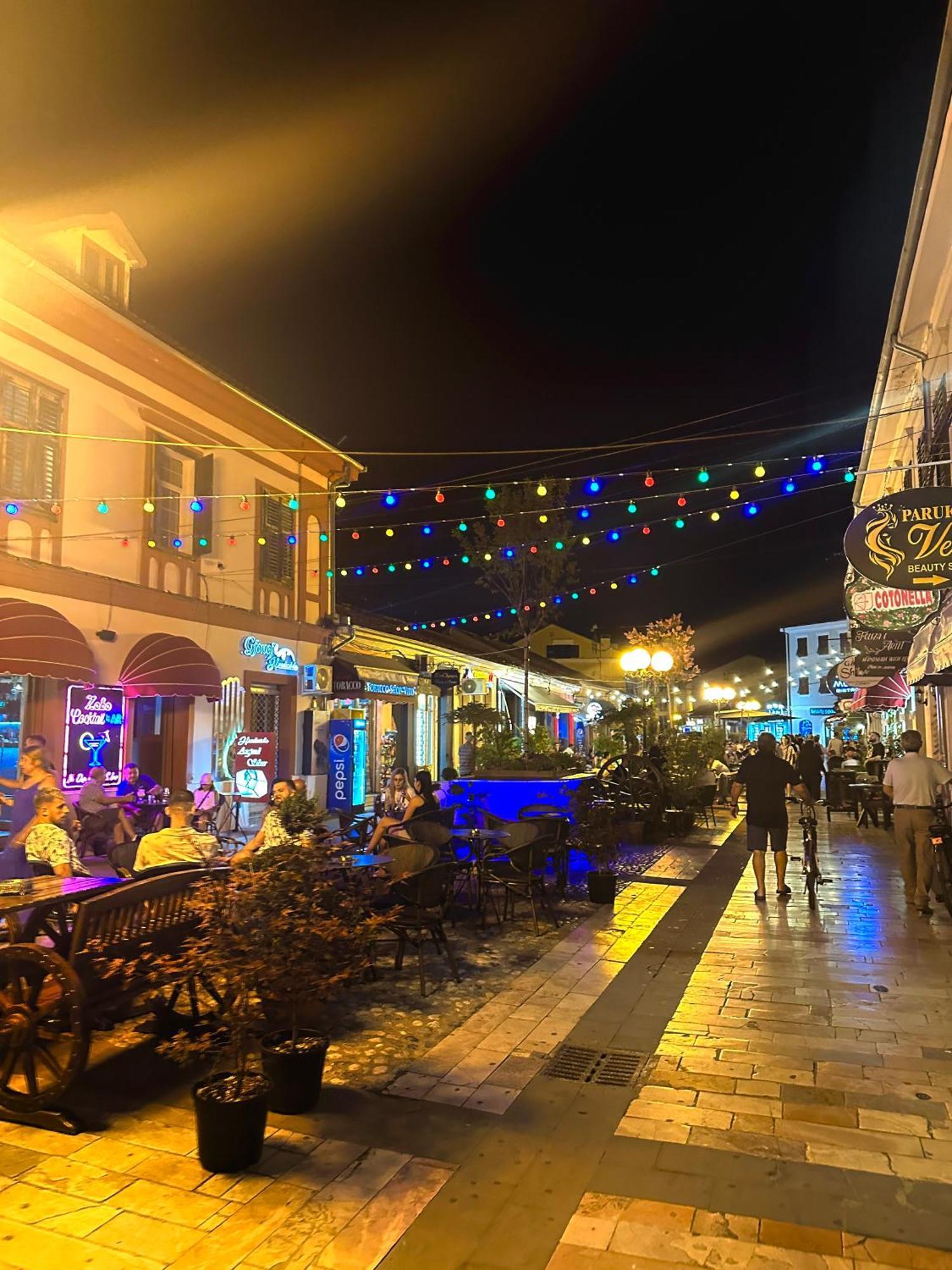 Js House Shkoder 2アパートメント エクステリア 写真